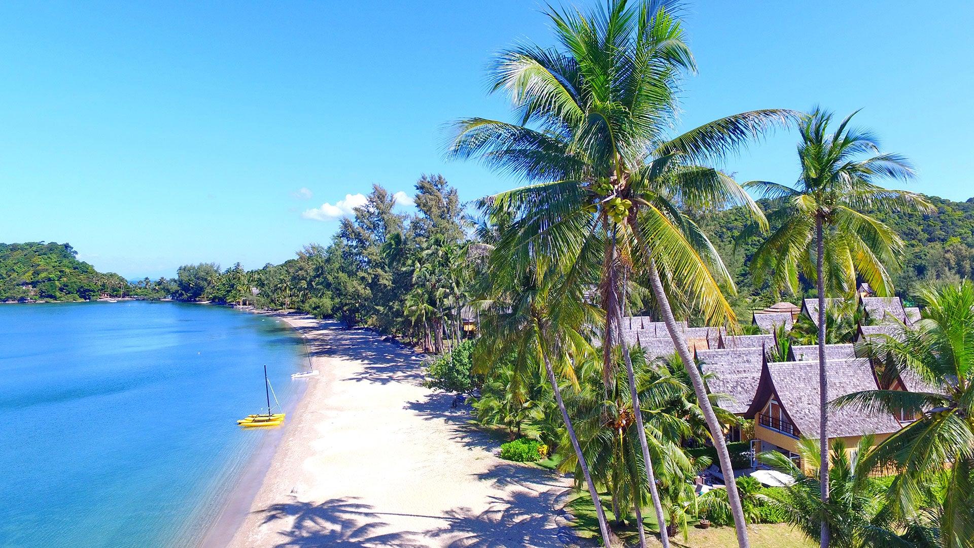 Villa s bazénem a fitkem na ostrově Koh Chang 5x 🛏️ 5x 🚿 (KH2) - thaiway.travel